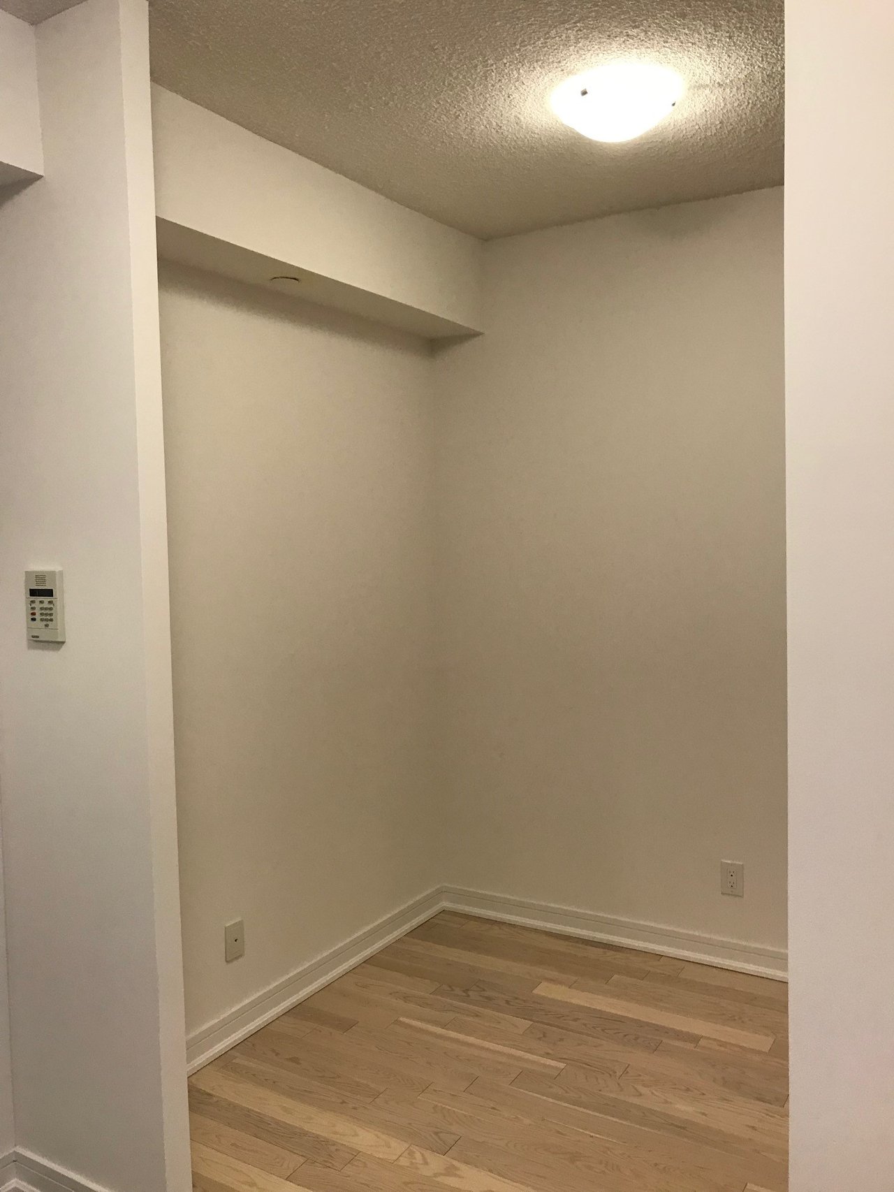 9201 Yonge St Unit: 418
