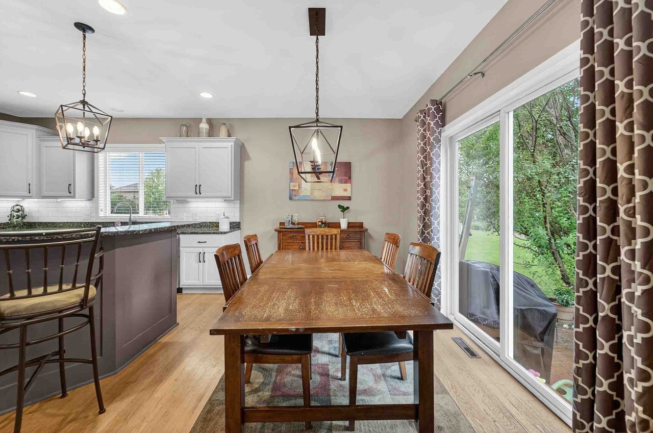 772 Marlow Bay