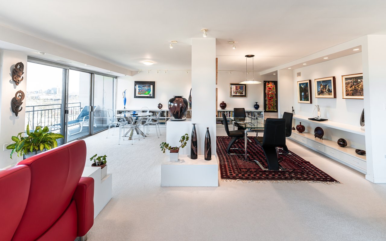 1010 Memorial Drive, Unti 6G