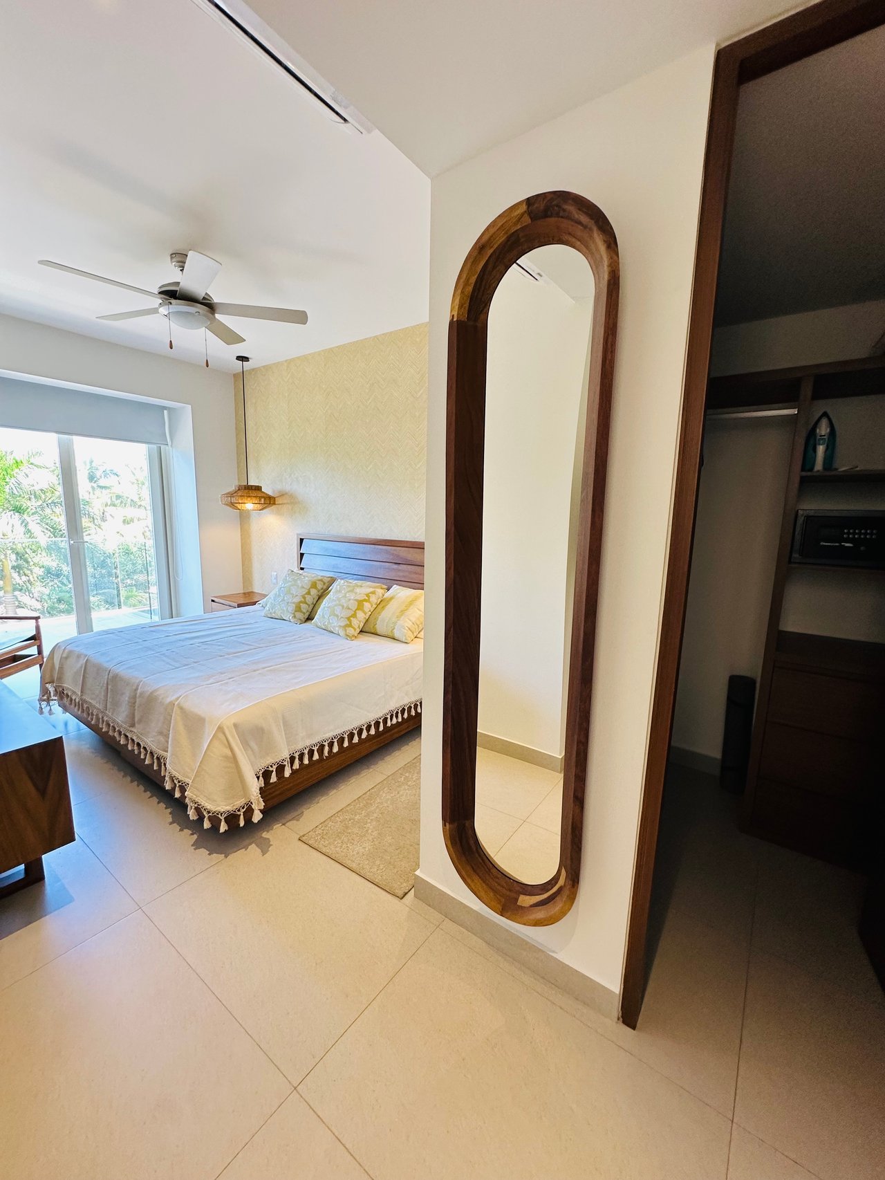 🌊 FOR RENT - Pavilion - 2 Bed Ocean Views - Check-In to the Extraoardinary!