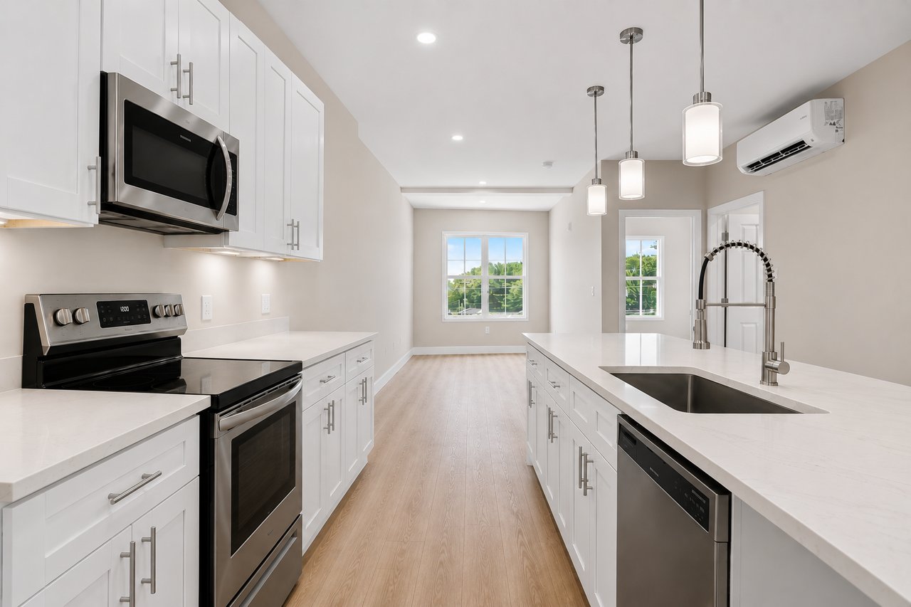 298 Main Street, 3B