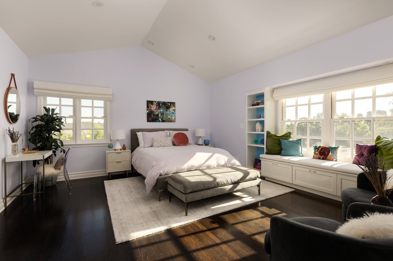 360 S Anita Ave, Brentwood 