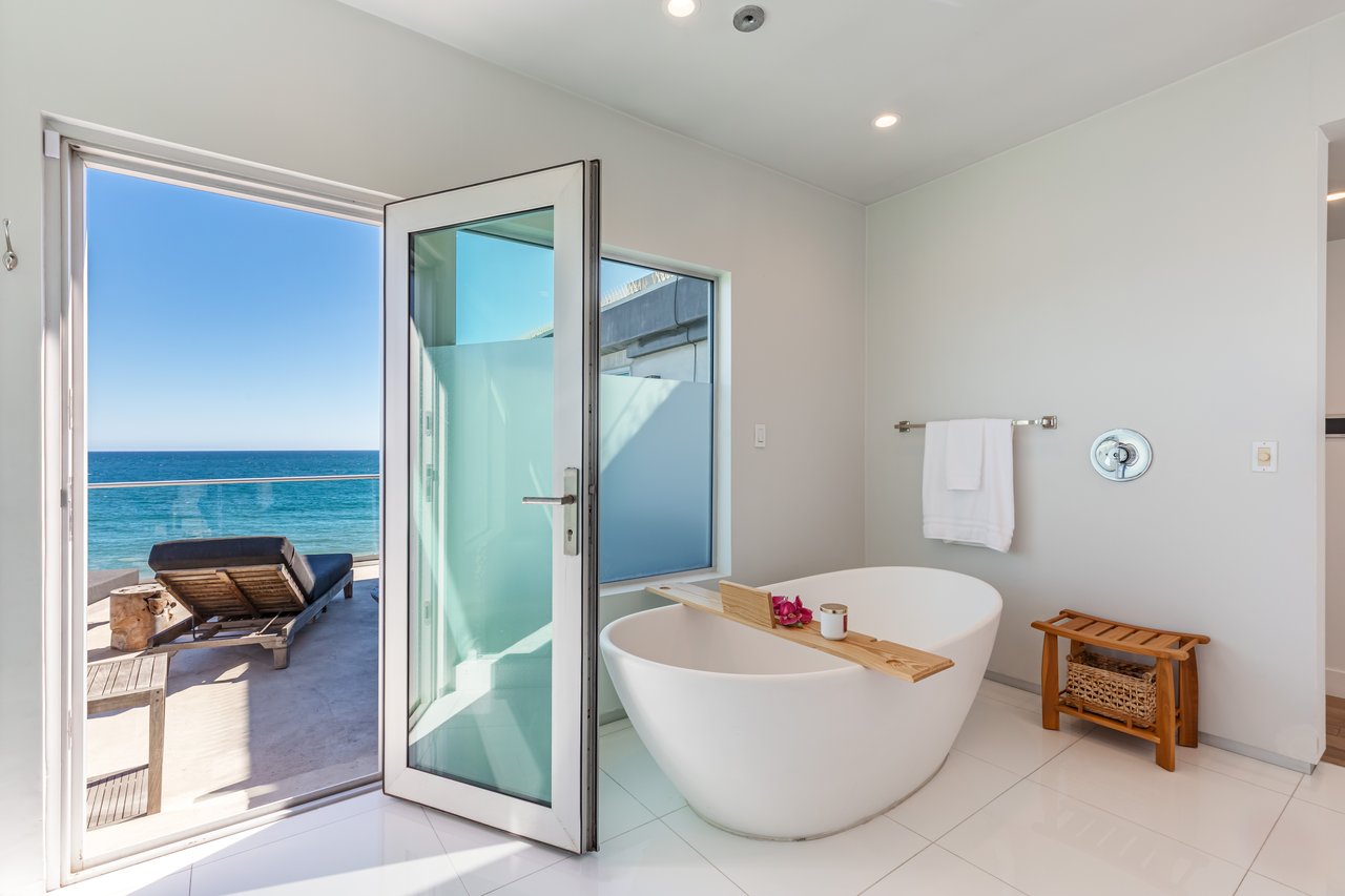 26050 Pacific Coast Hwy