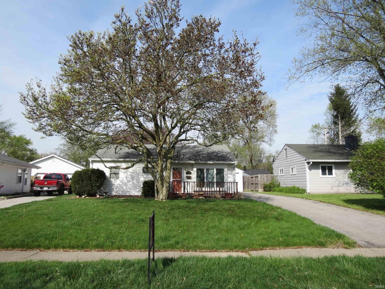 2536 Foxhall Dr