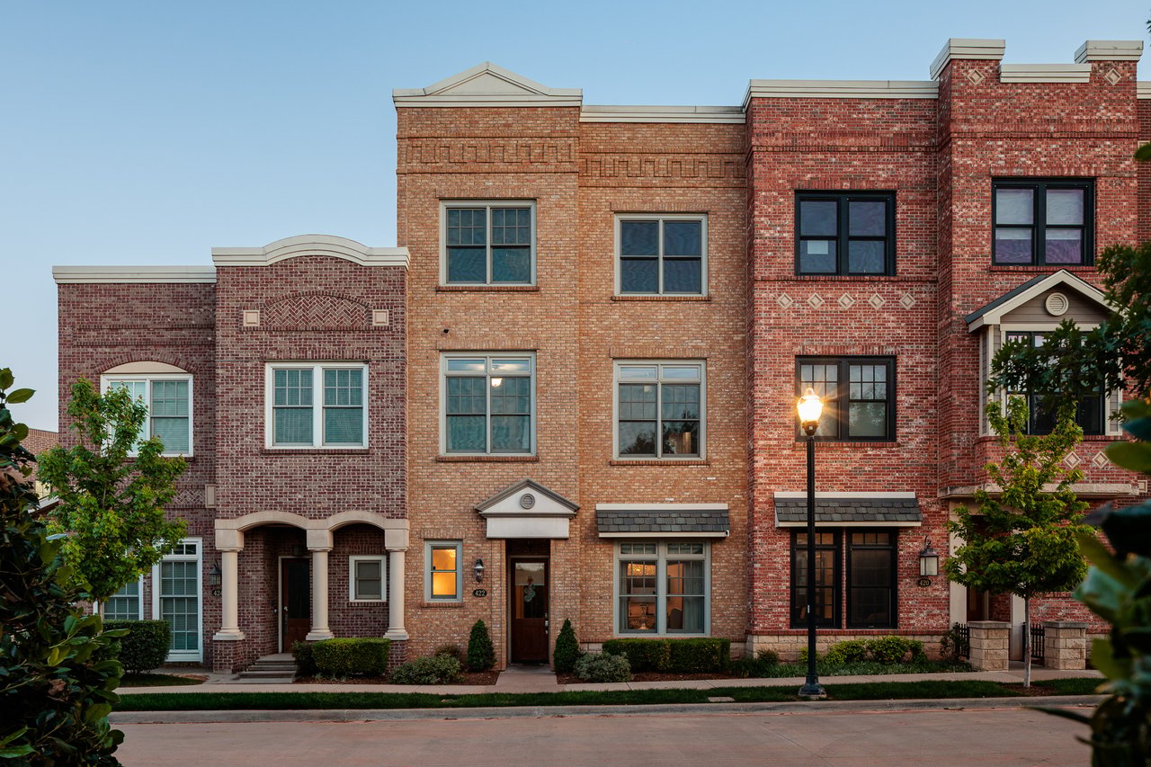 Kevin Durants former townhome listed by Jennifer Kragh