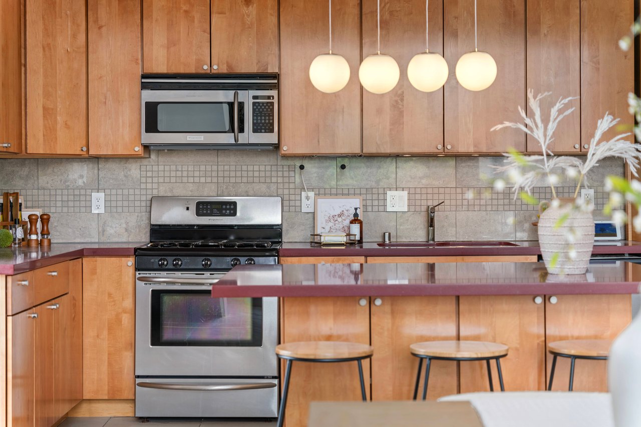 281 Clara St #6