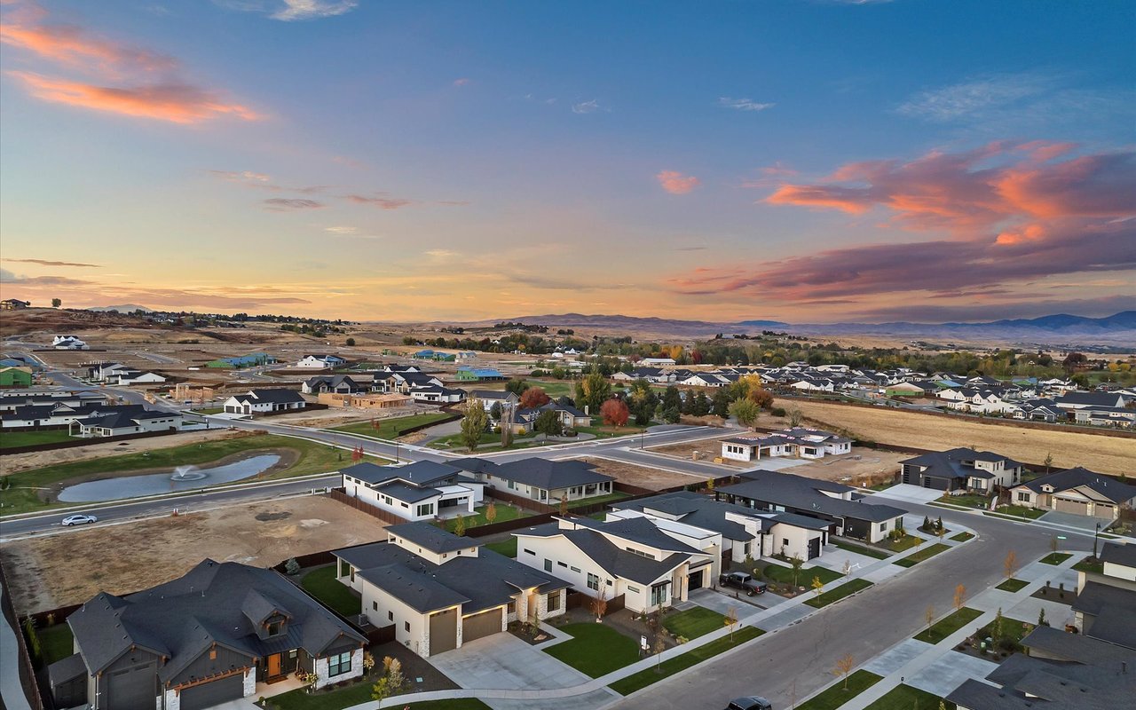 Modern Craftsman at the Base of the Star Foothills