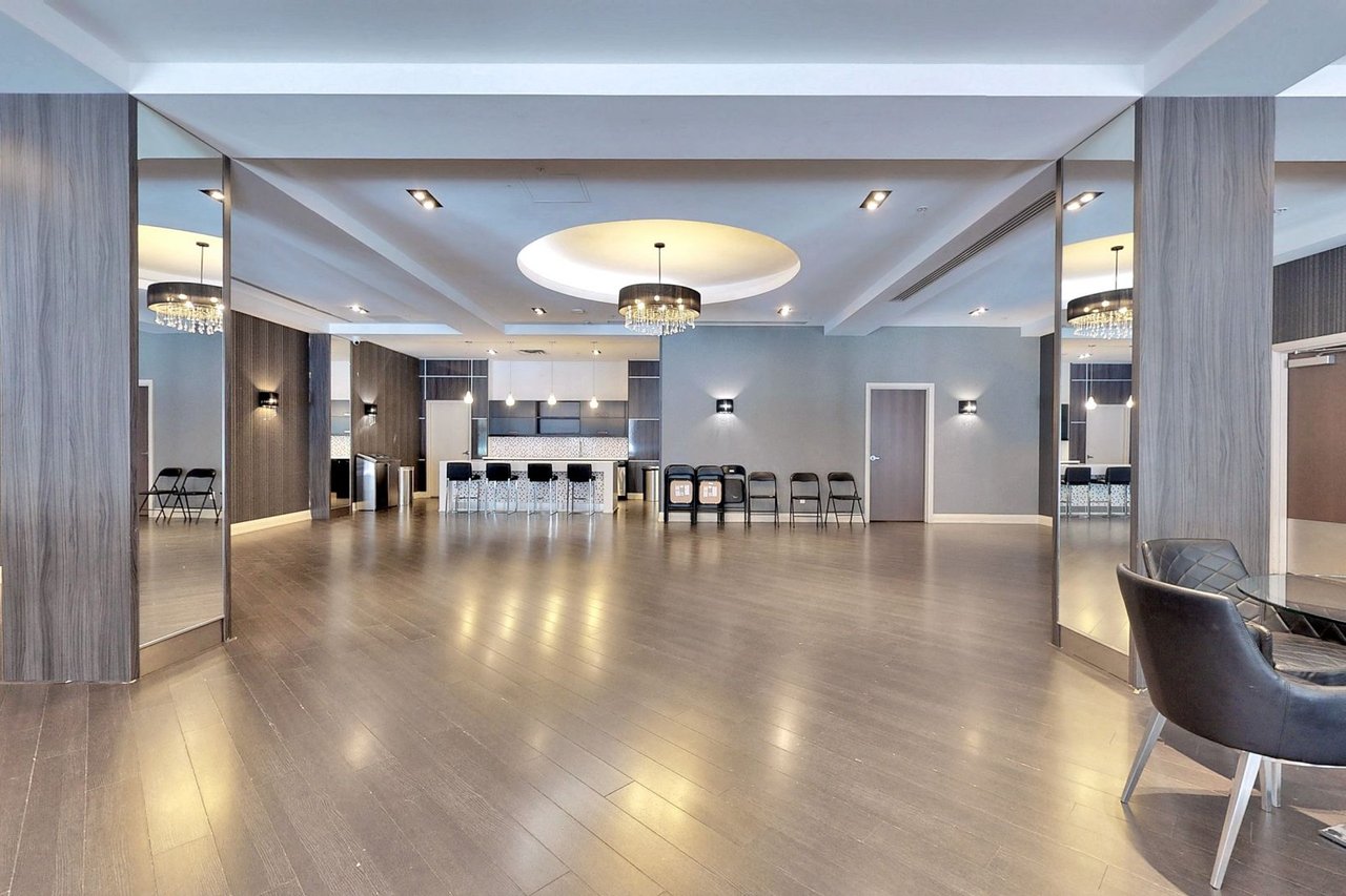 75 North Park Road S 307