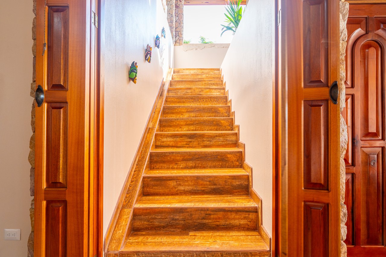 Castillo Puesta del Sol, Escalares - 