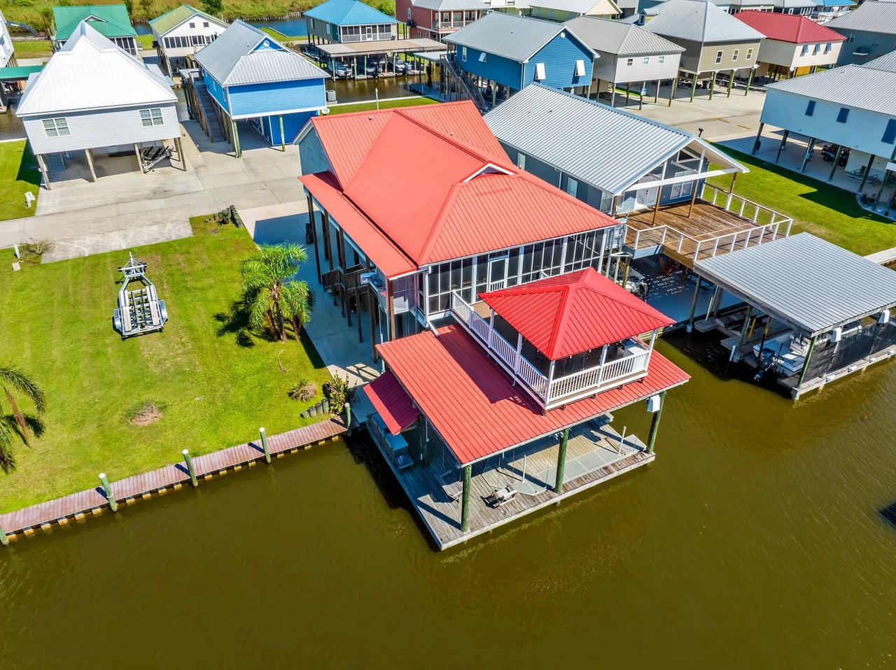 187 Trout Ct