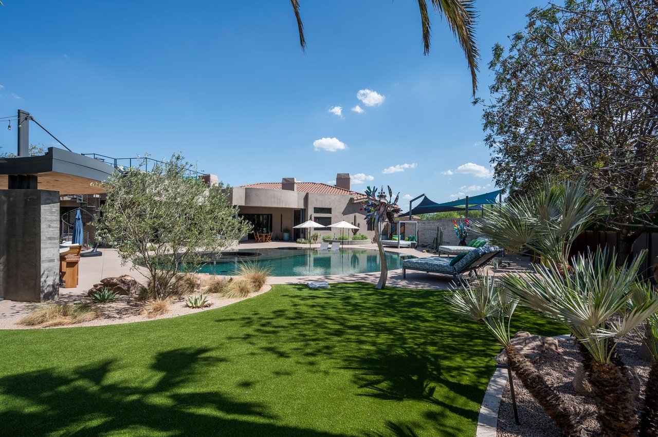 6308 North Cattletrack Road