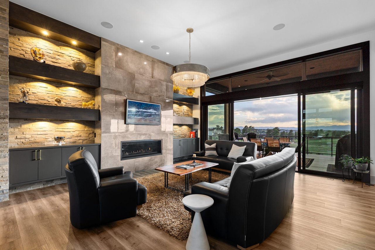 10689 Shadow Pines Road