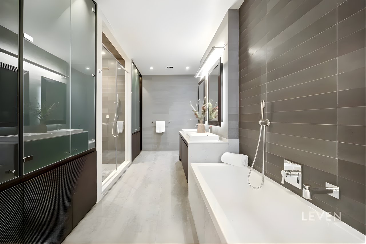 55 Warren Street, #4