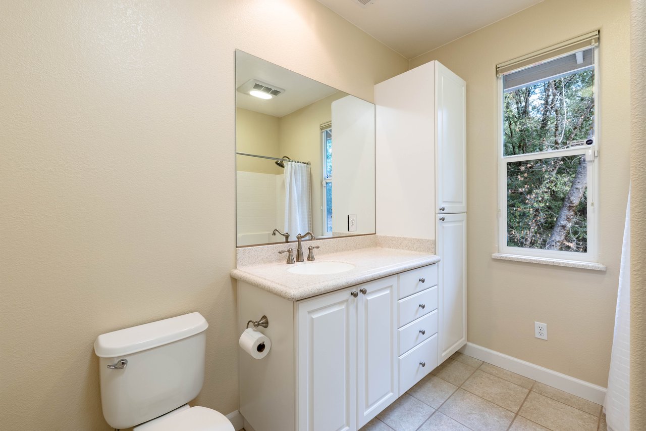 Pine Grove Beauty-Peace and Tranquility 