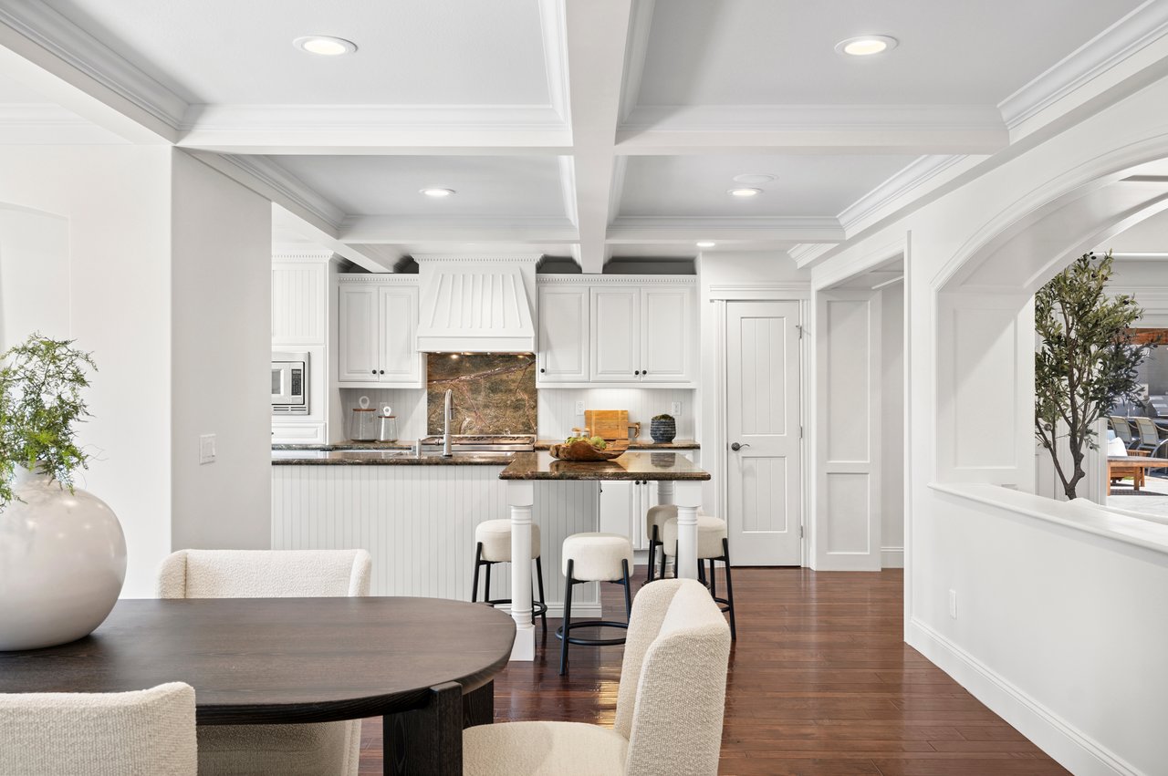 2111 Salt Air Drive