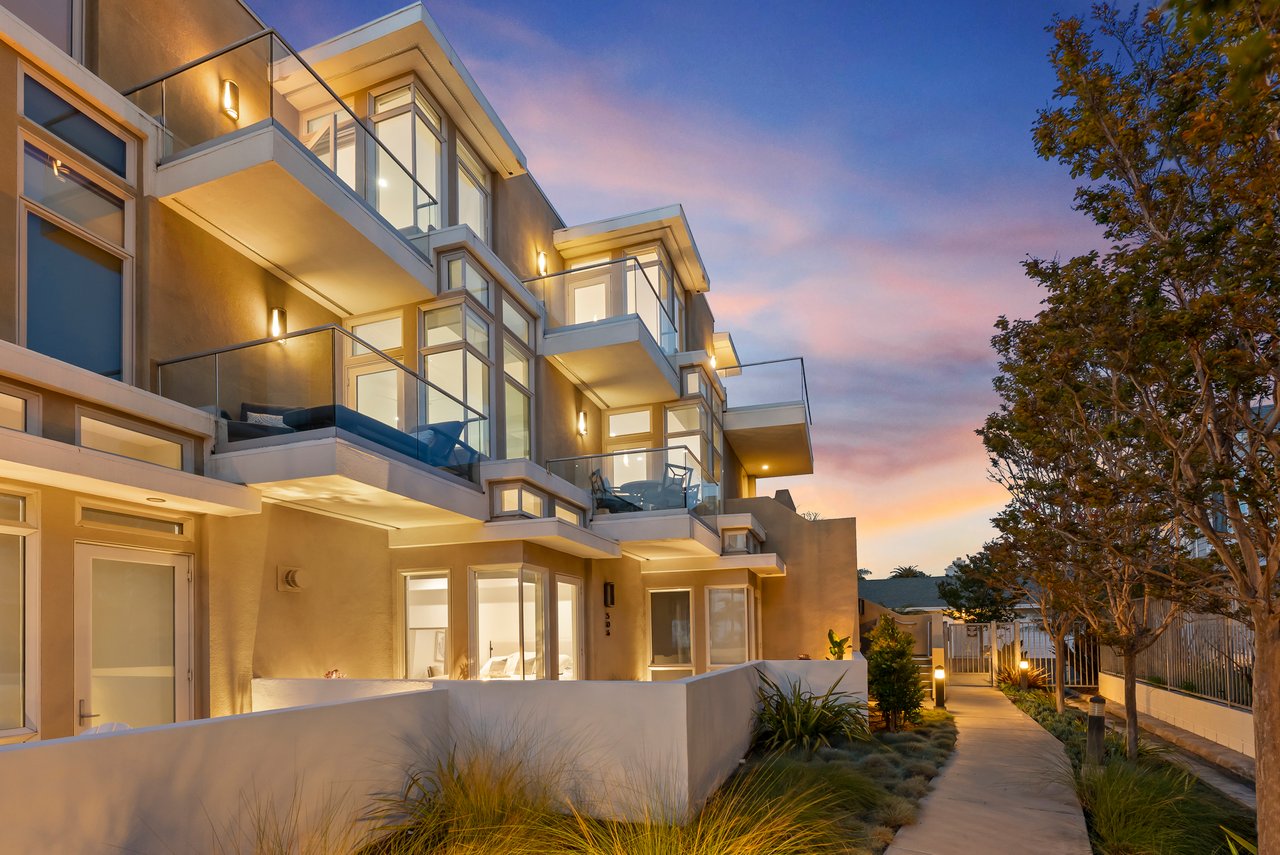 OCEANSIDE BEACH HOUSE