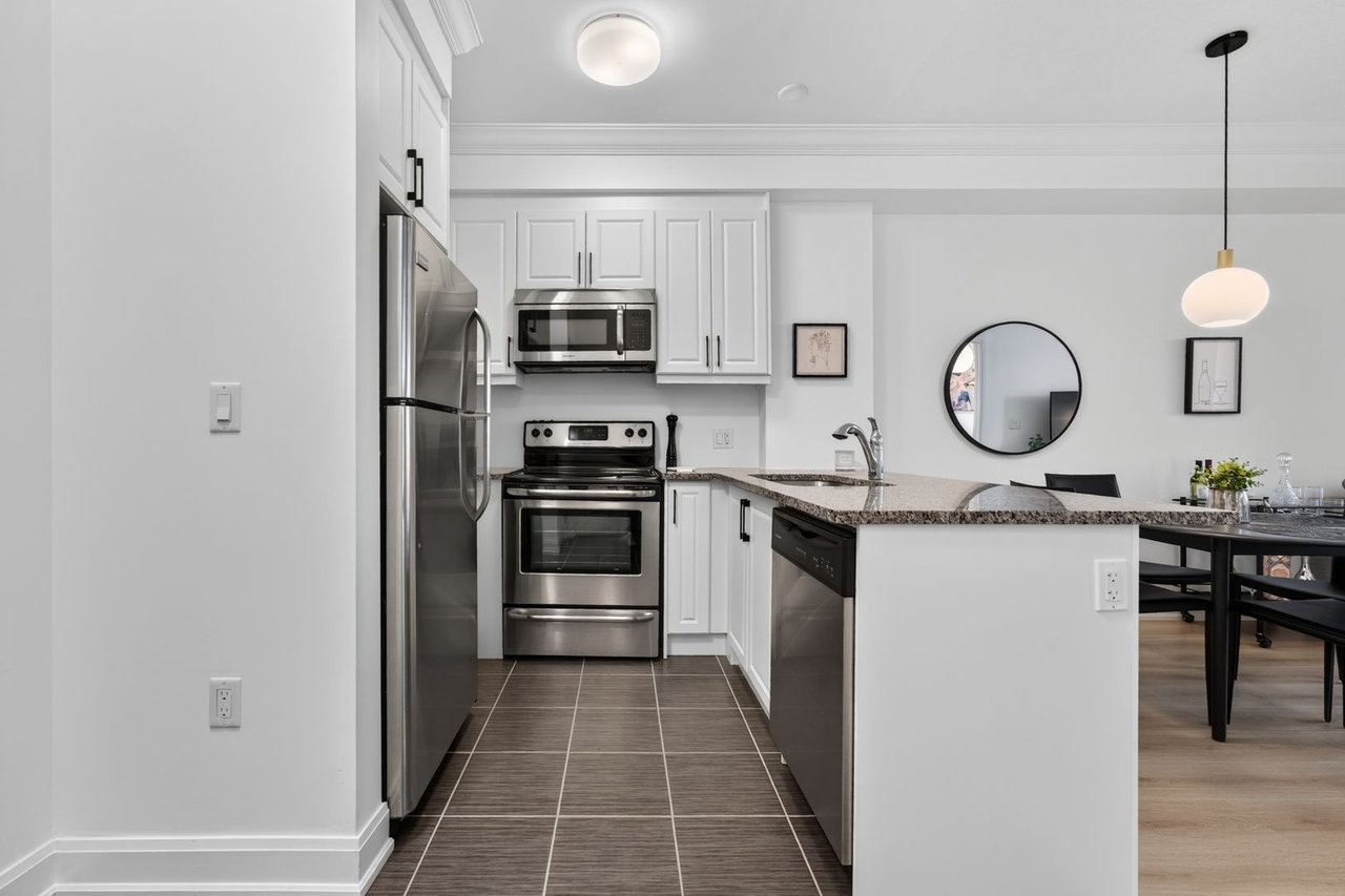 214 - 216 Oak Park Blvd