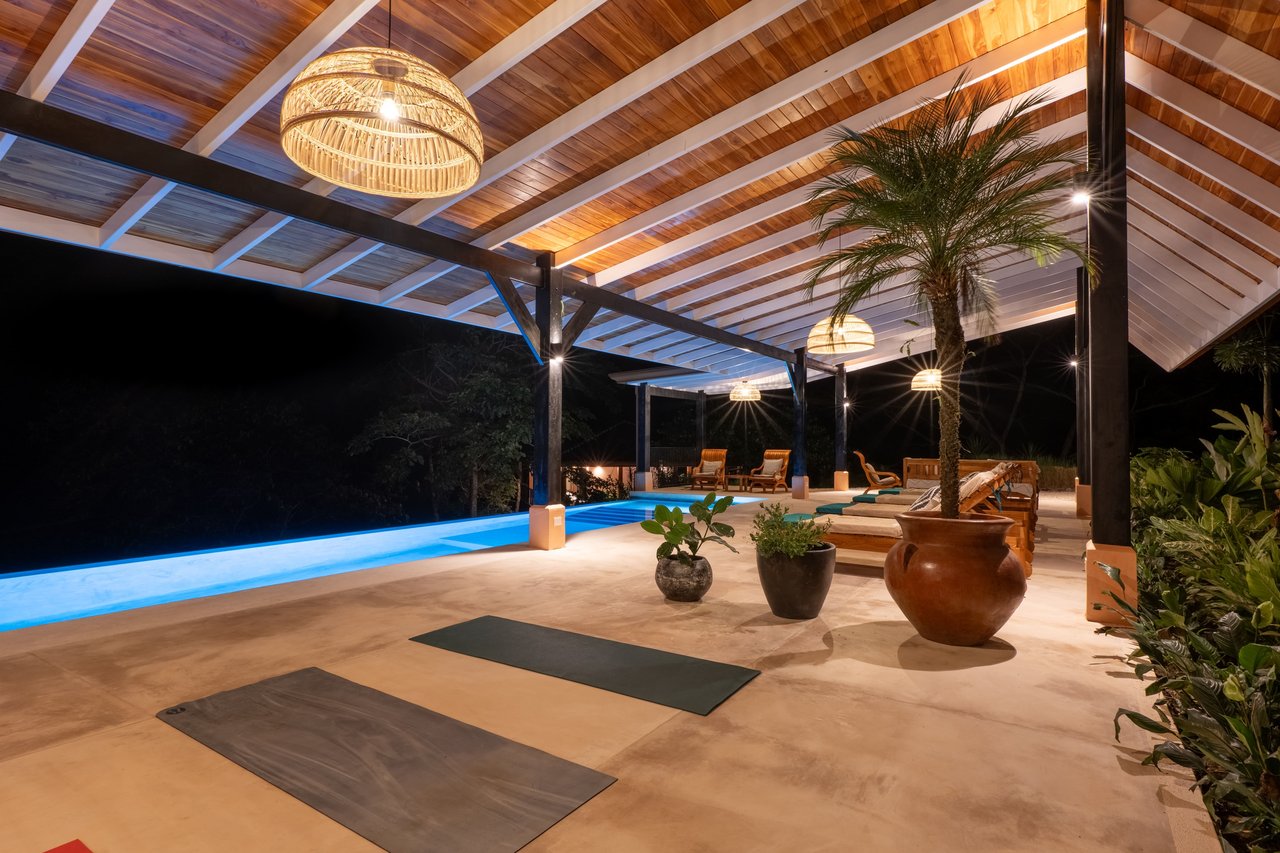 Chakra Bohemian Retreat / Las Delicias, Montezuma , Cóbano