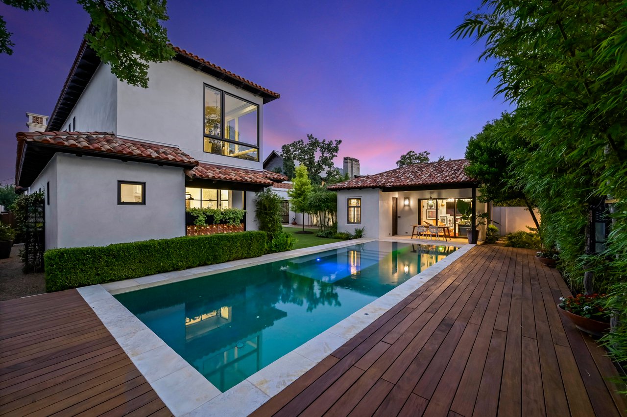 1308 Meriden Lane