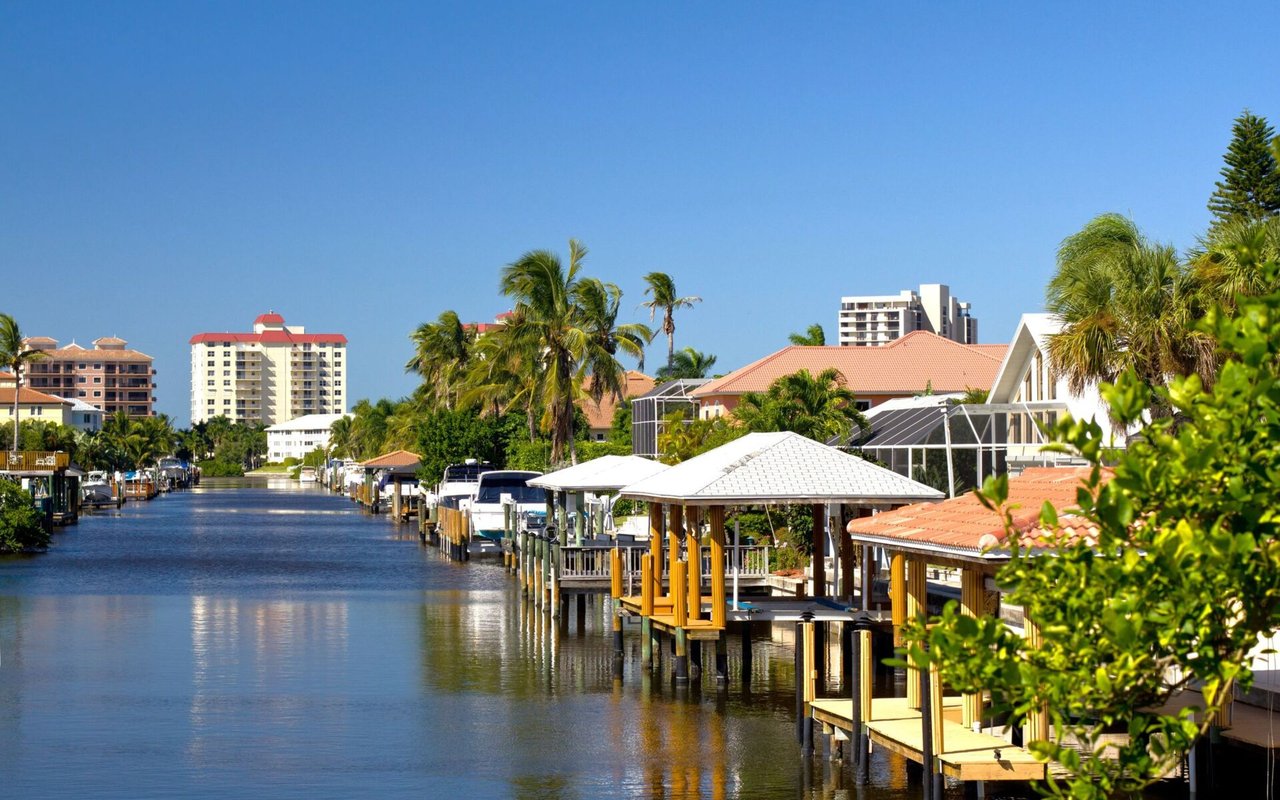 Aqualane Shores