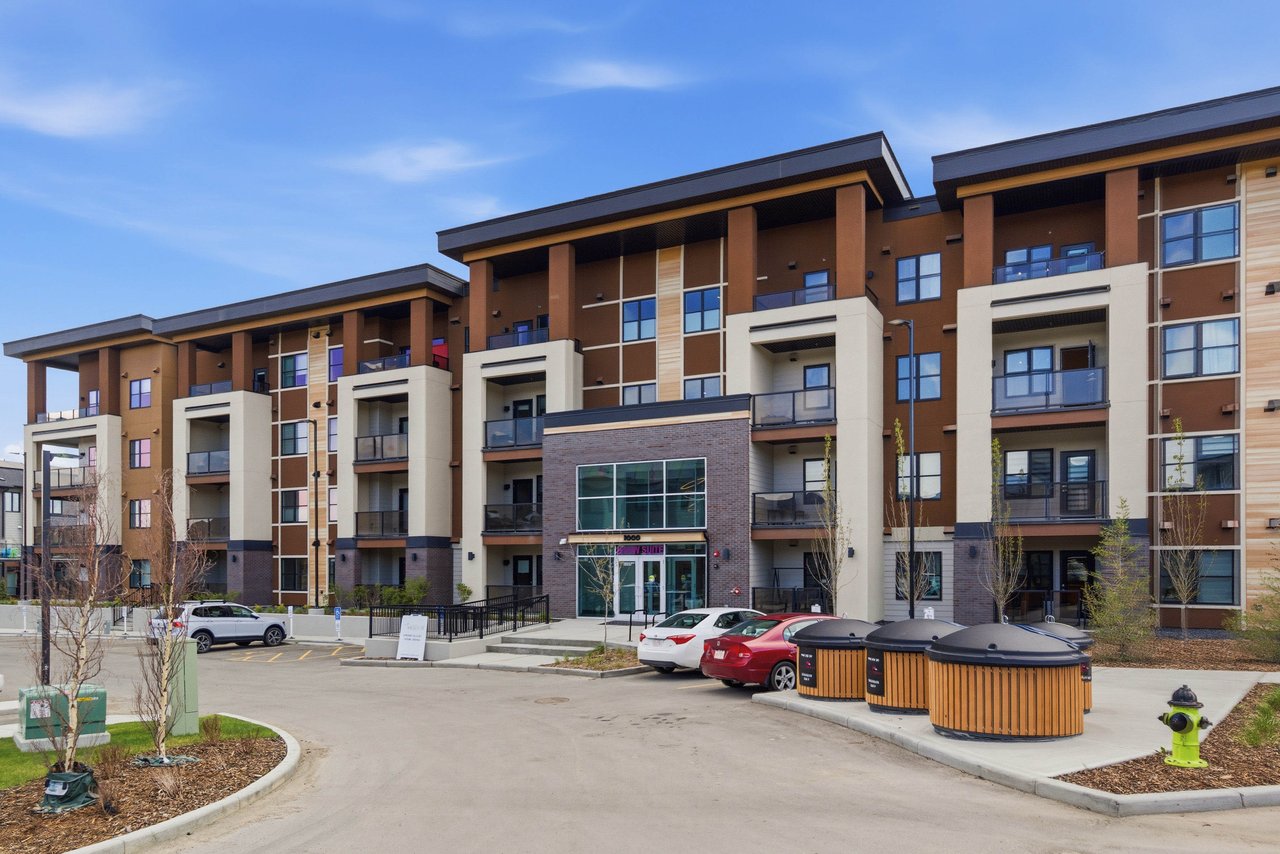 81 Arbour Lake View NW Unit: 1306