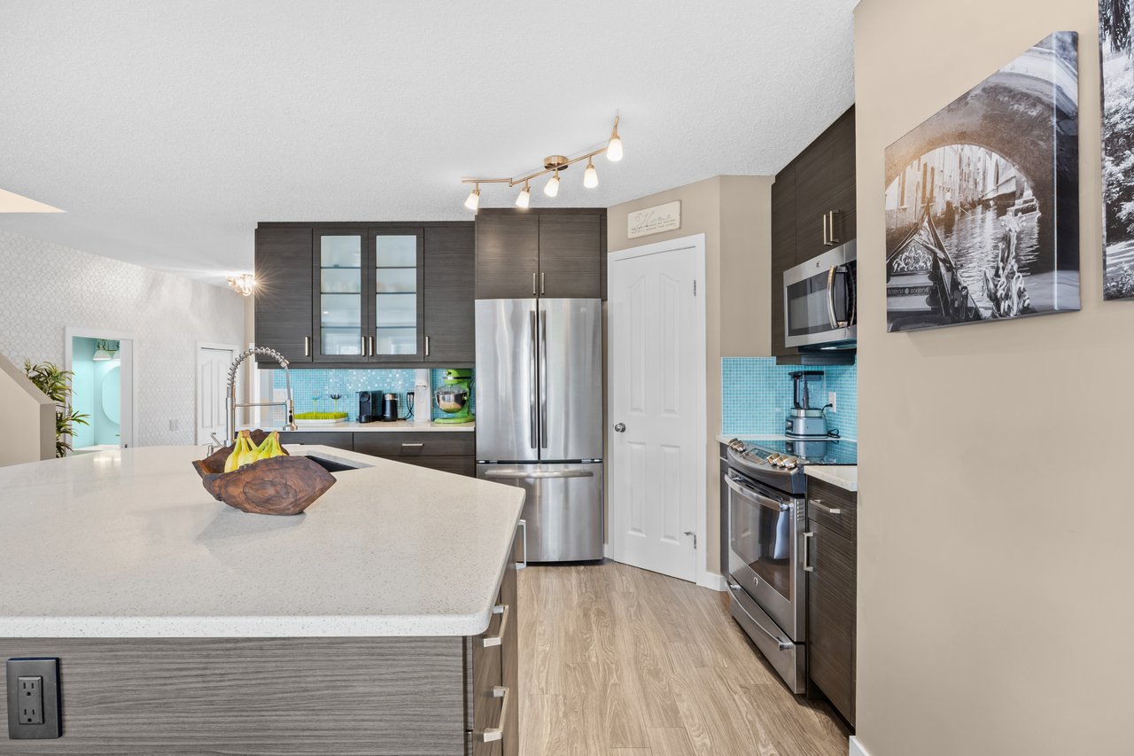 19 Tuscany Ridge Heights NW
