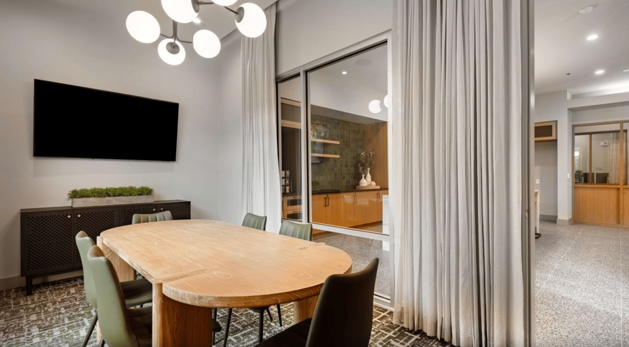 Up to 10 Weeks Free on select units