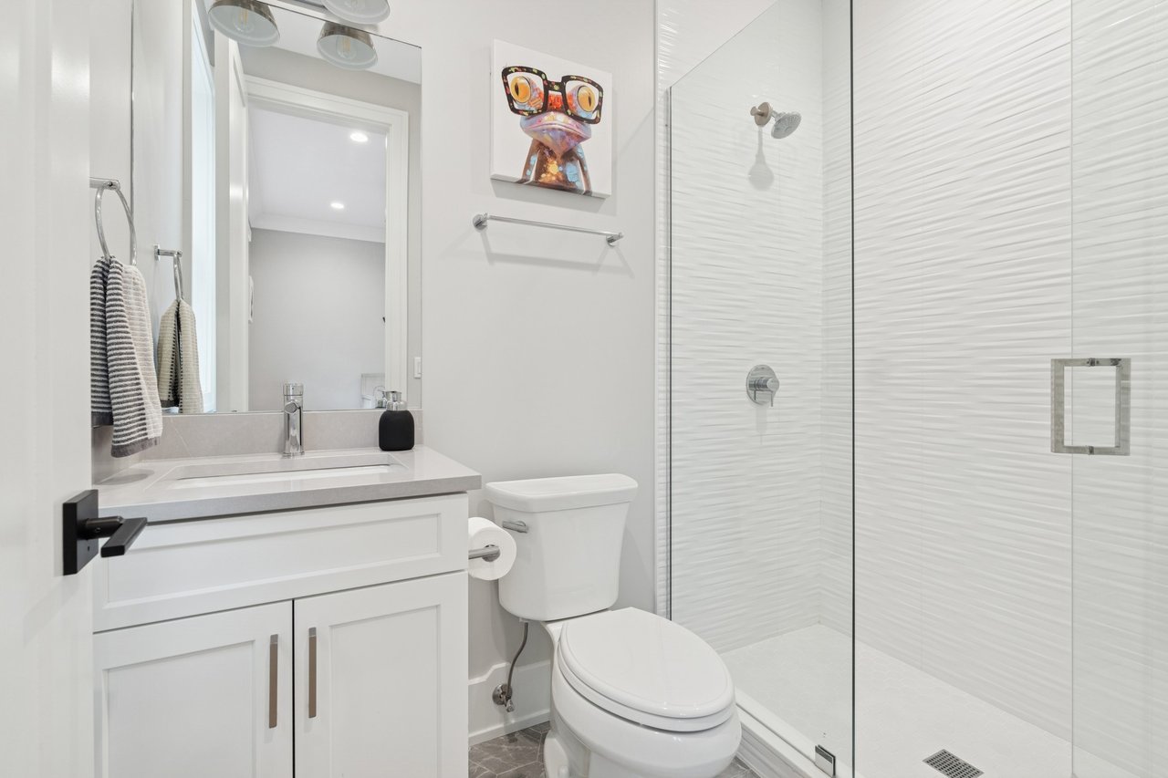 2026 W. Waveland- A North Center Gem!