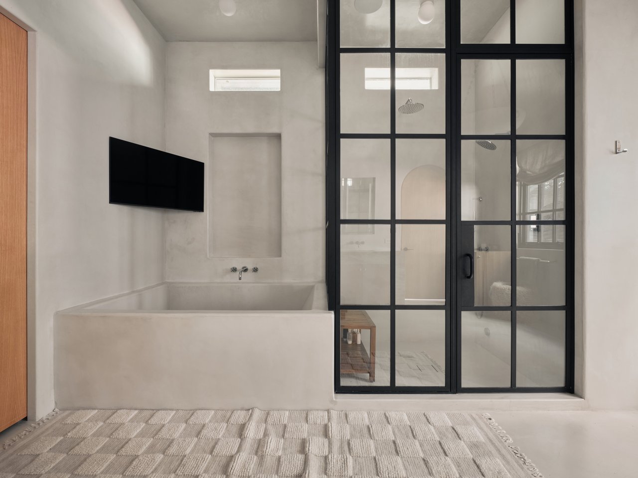 Villa Serena on Lake Austin | A Waterfront Sanctuary