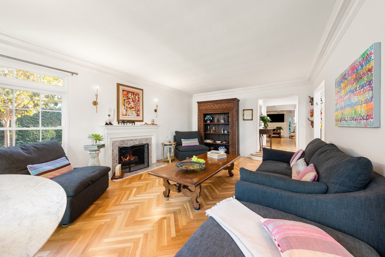 13109 Valley Vista Blvd, Studio City