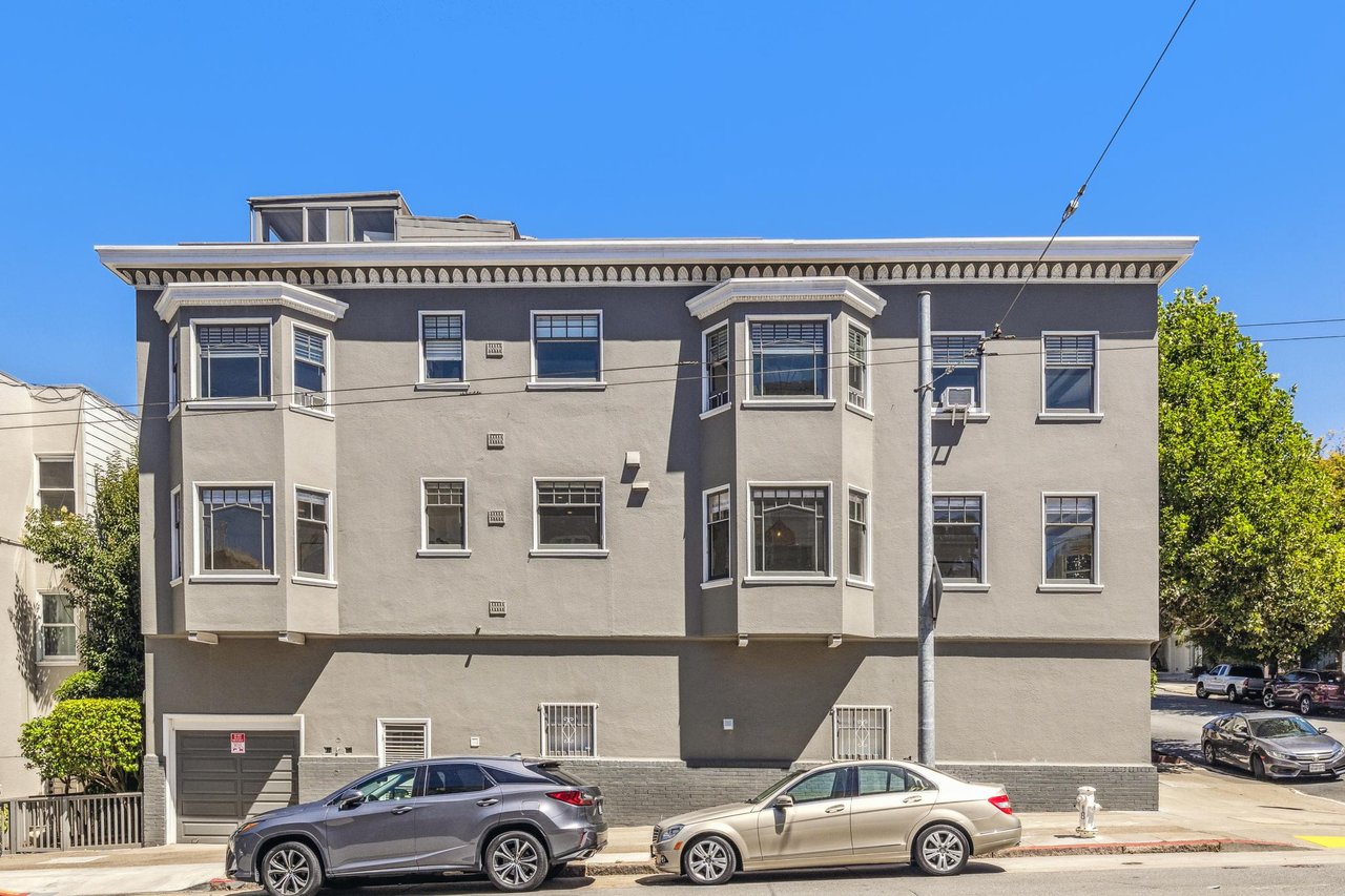 Completely Remodeled Luxury in Cow Hollow