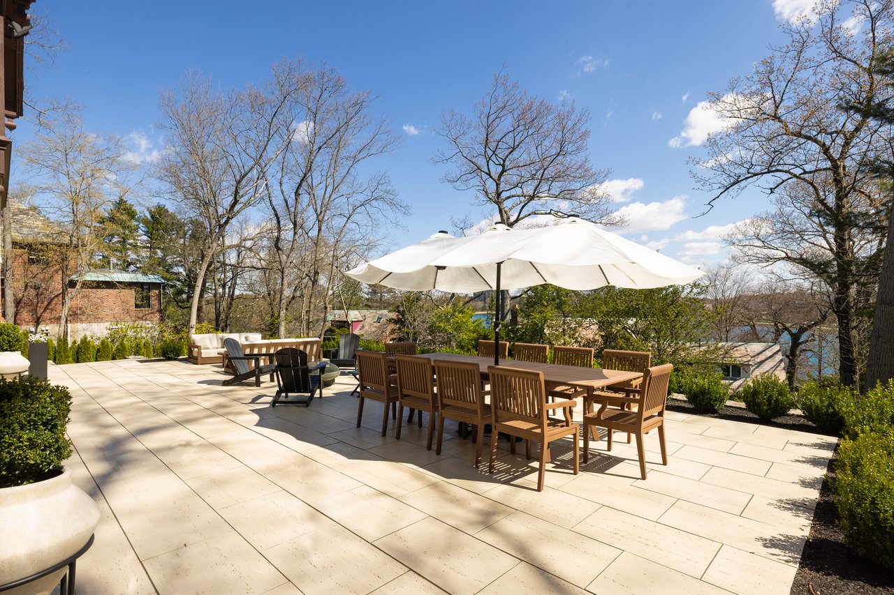 124 Chestnut Hill Rd