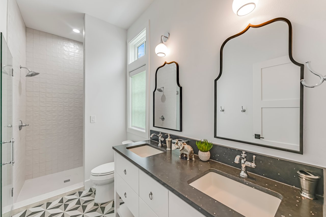 Dewdrop Street, 6110 Sq. Ft.