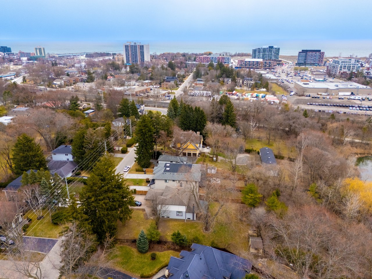 1176 Kane Road