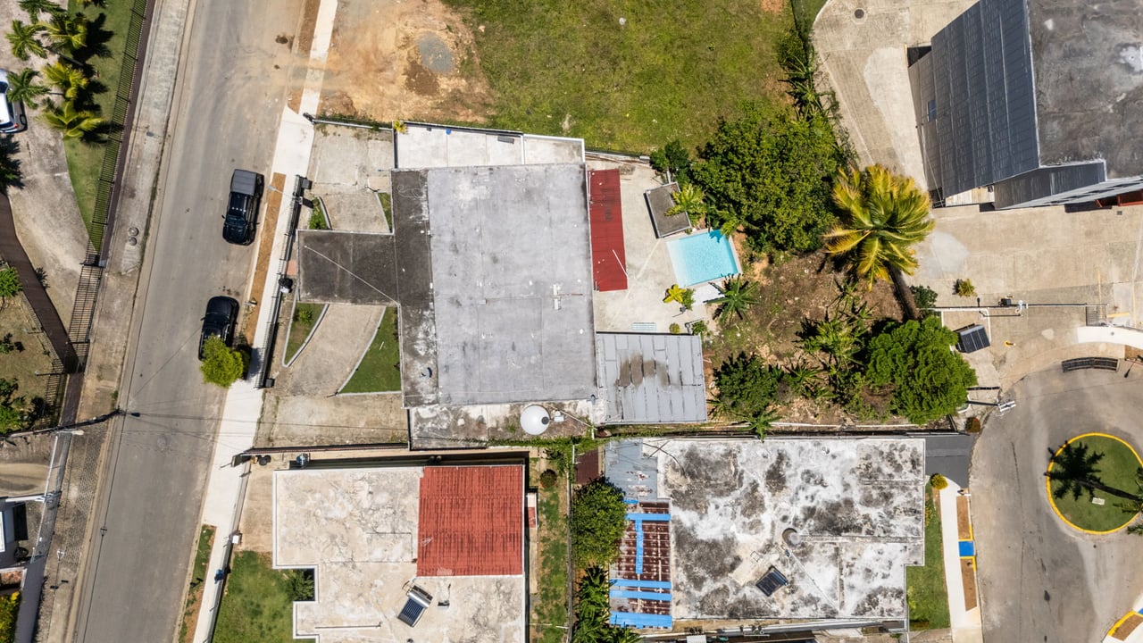 Income-Producing Multifamily with Pool Minutes from SJU Airport