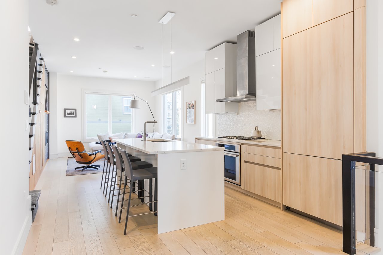 502 E 3rd St # 1, Boston - Luxury Townhome