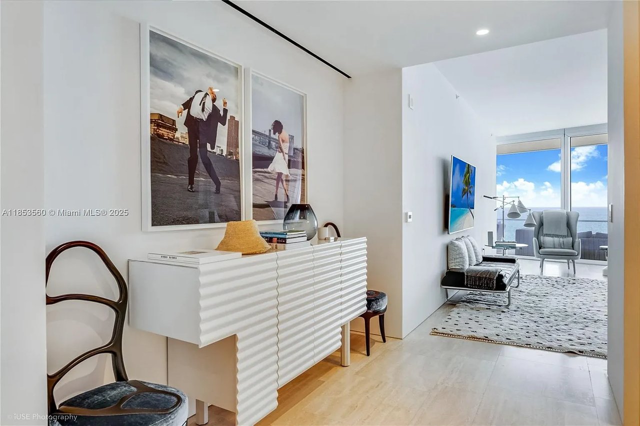 9001 Collins Ave #S-1011