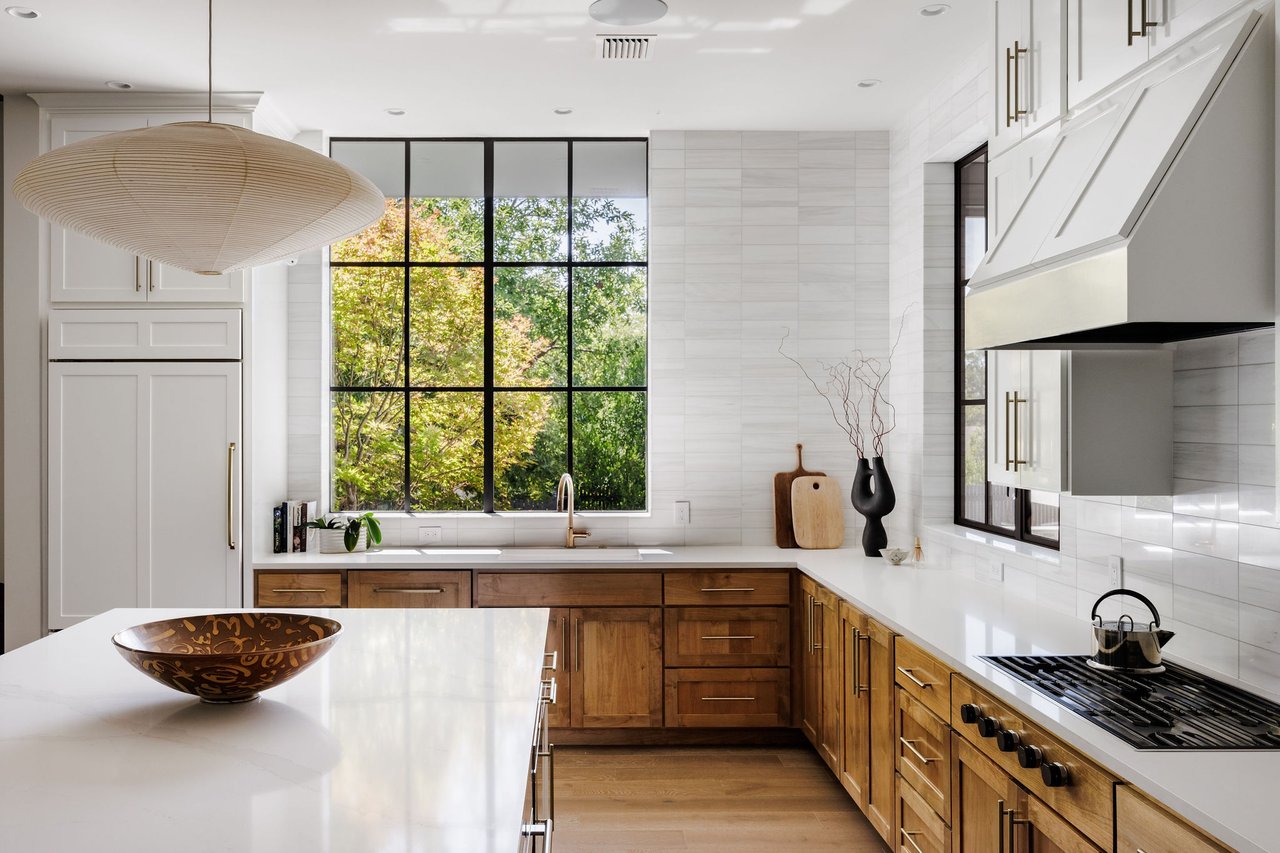 A Classic East Coast Reinterpretation in Travis Heights