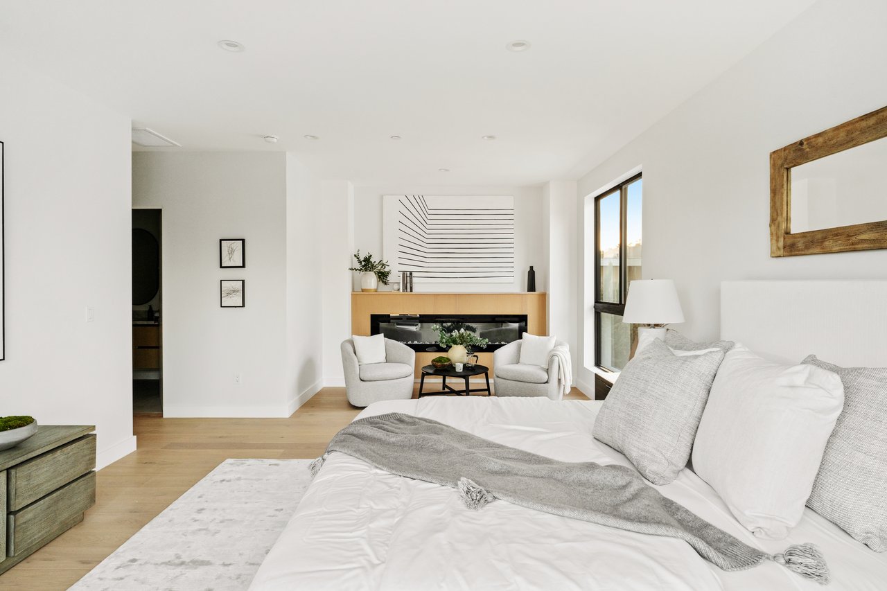 Ambrosia at Hillhurst