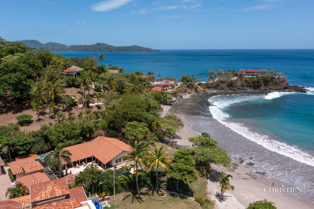 Casa Playa Bonita | Beachfront Luxury Estate in Playa Flamingo