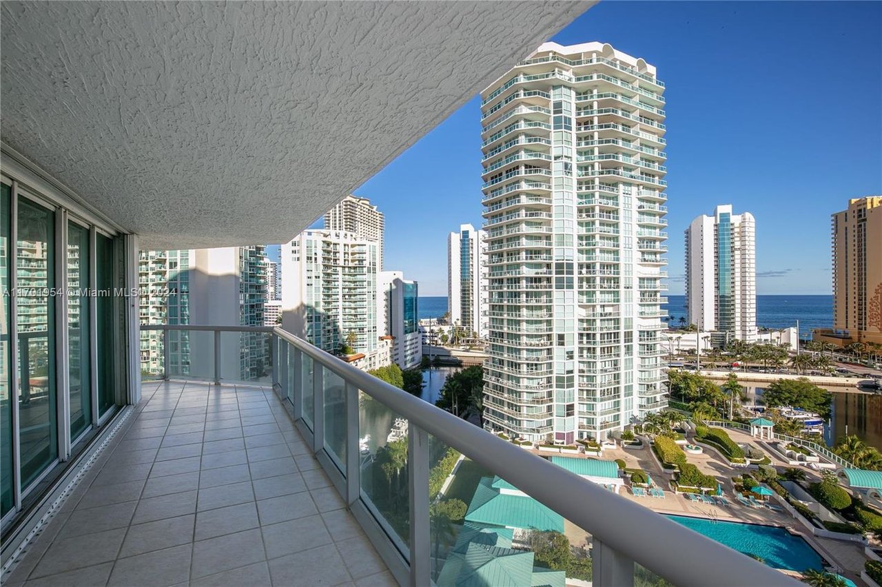 16500 Collins Ave, #1451