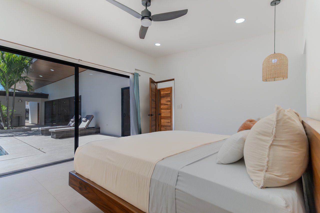 LOCATION,LOCATION, LOCATION – 3-BEDROOM VILLA STEPS FROM THE BEACH