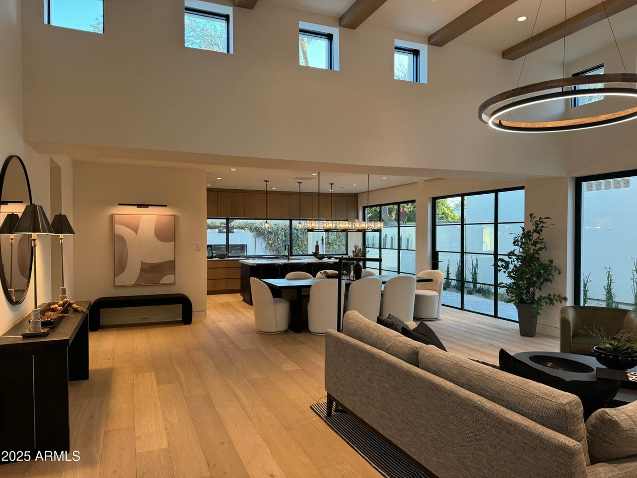 5101 N Casa Blanca Drive, 321