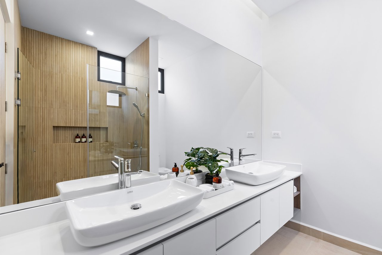 Villa Tropical Dawn | 4-Bedroom Modern Oasis in Bosques de Pinilla with Forest Views & Resort-Style Amenities