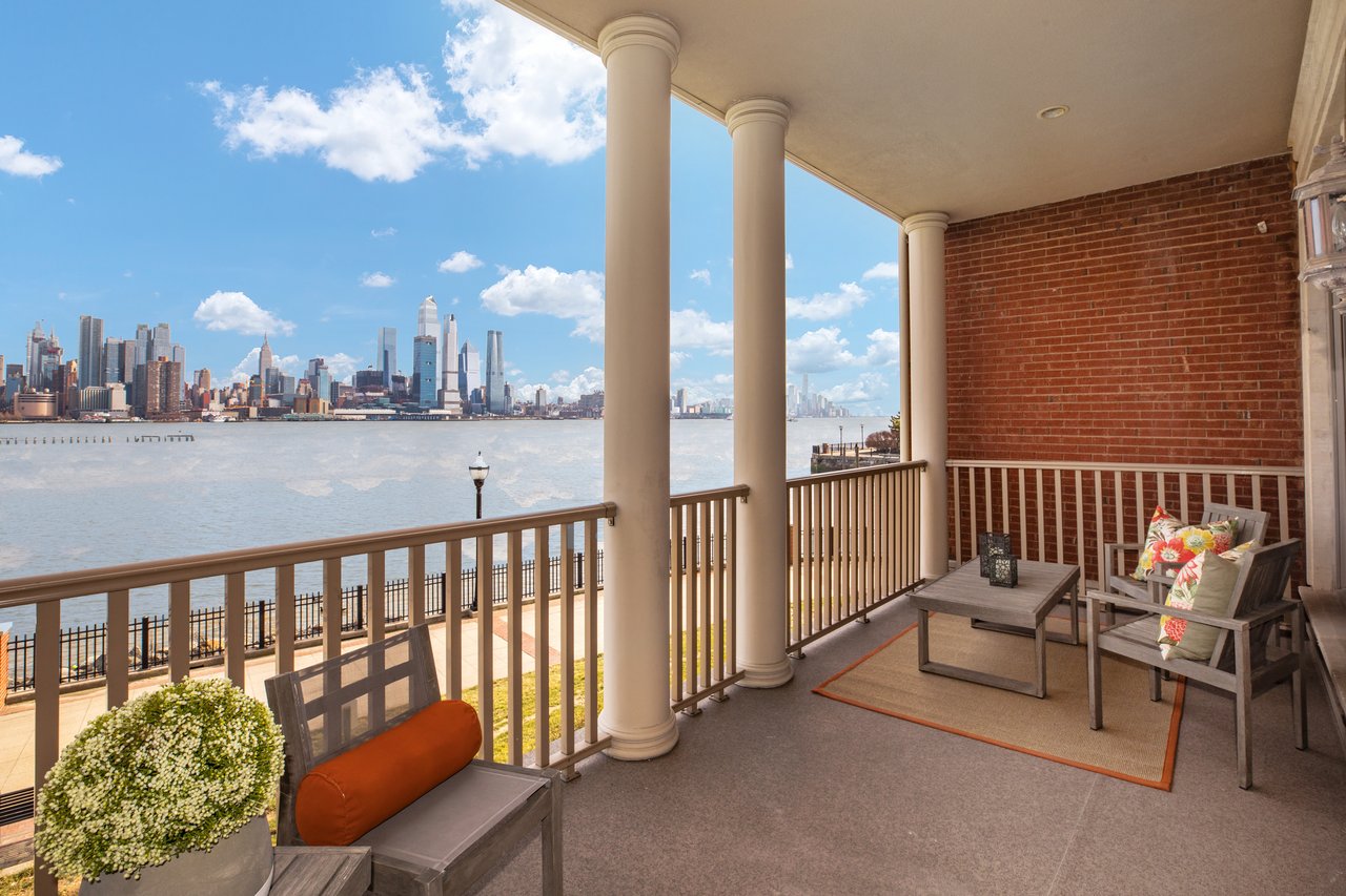 10 Regency Place - The Brownstones at Port Imperial