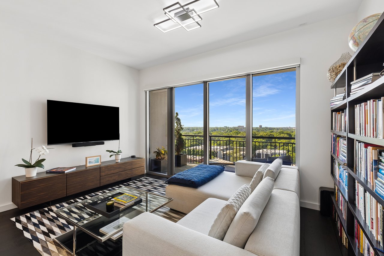 222 12th Street NE Unit 2105