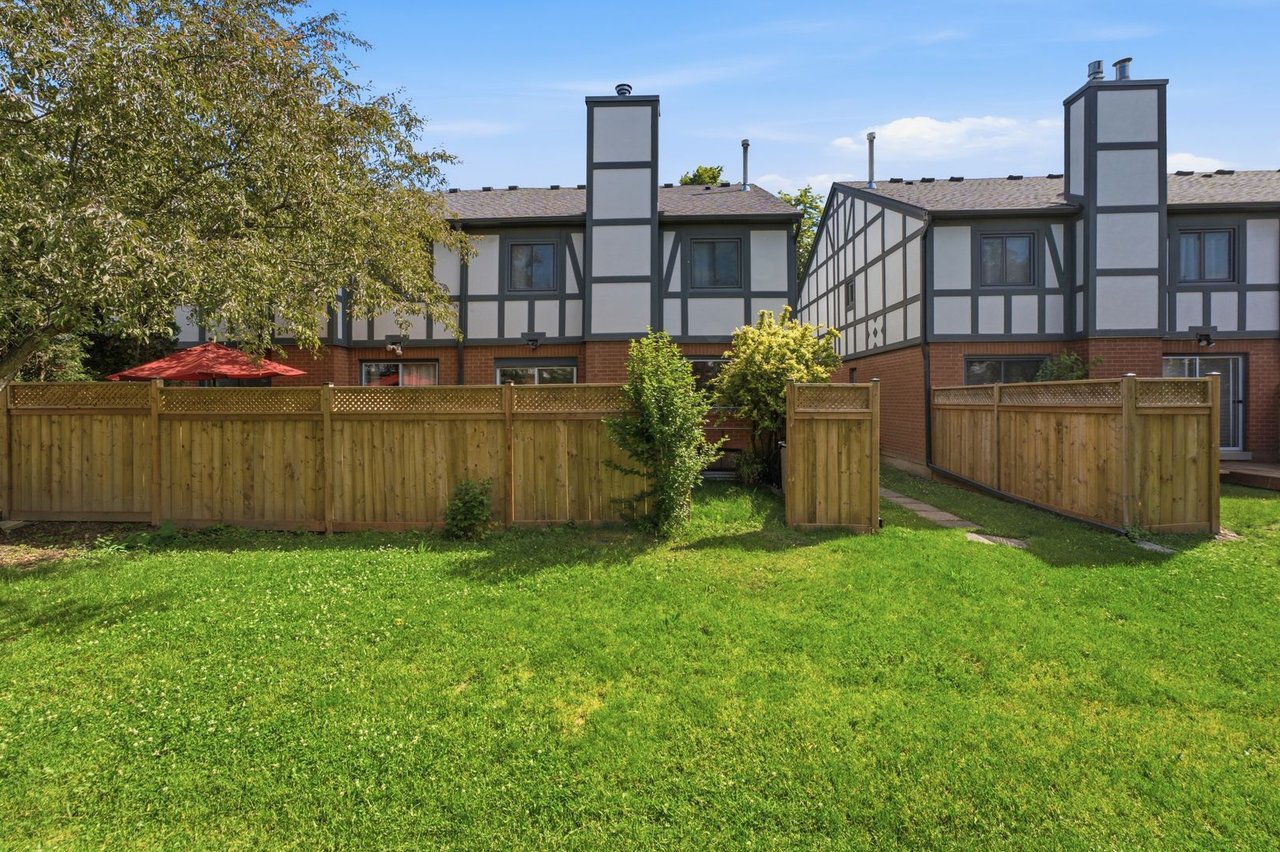 3050 Orleans Rd 111
