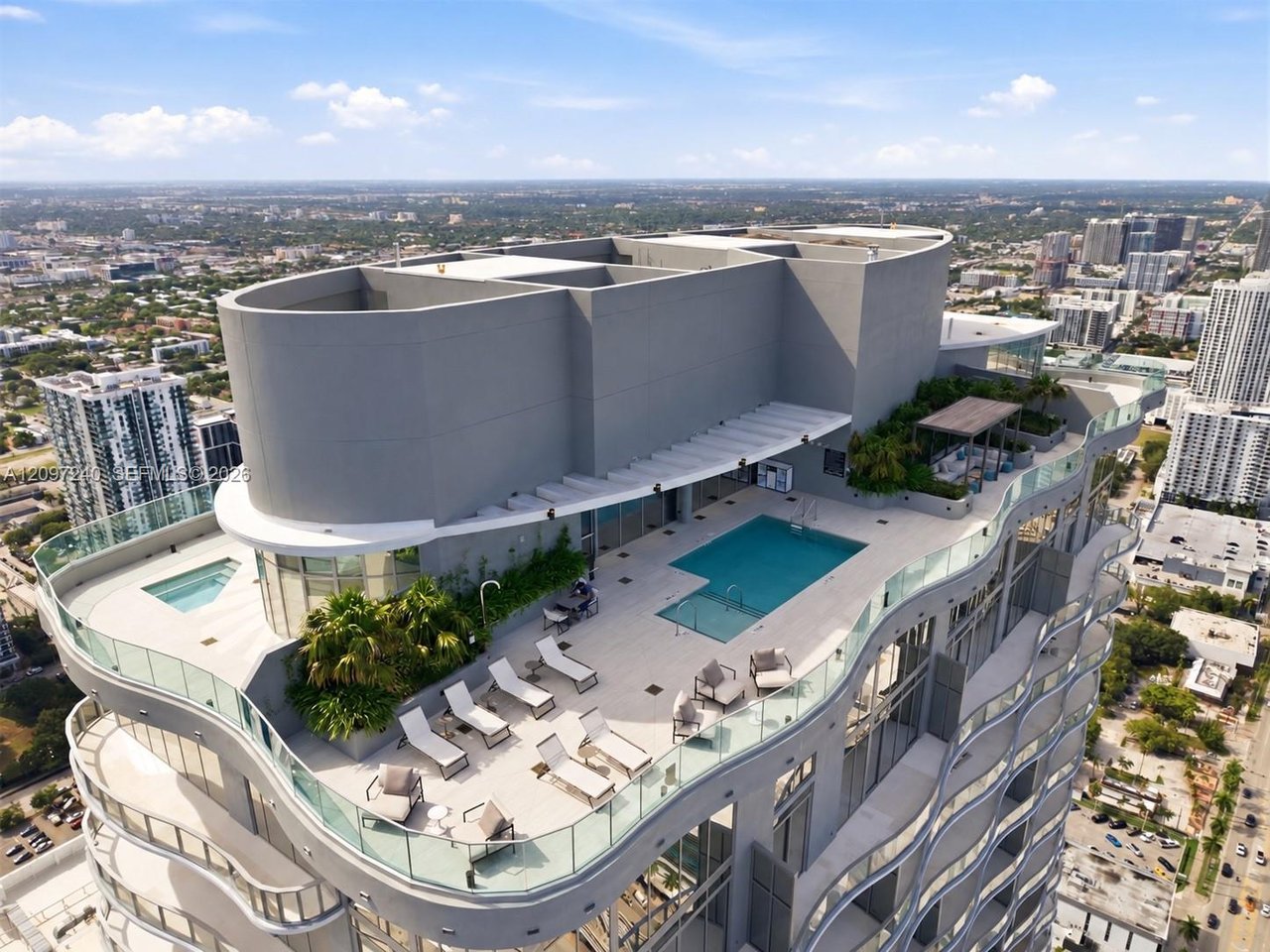 casa-bella-residences-miami-fl-condo-for-sale-1
