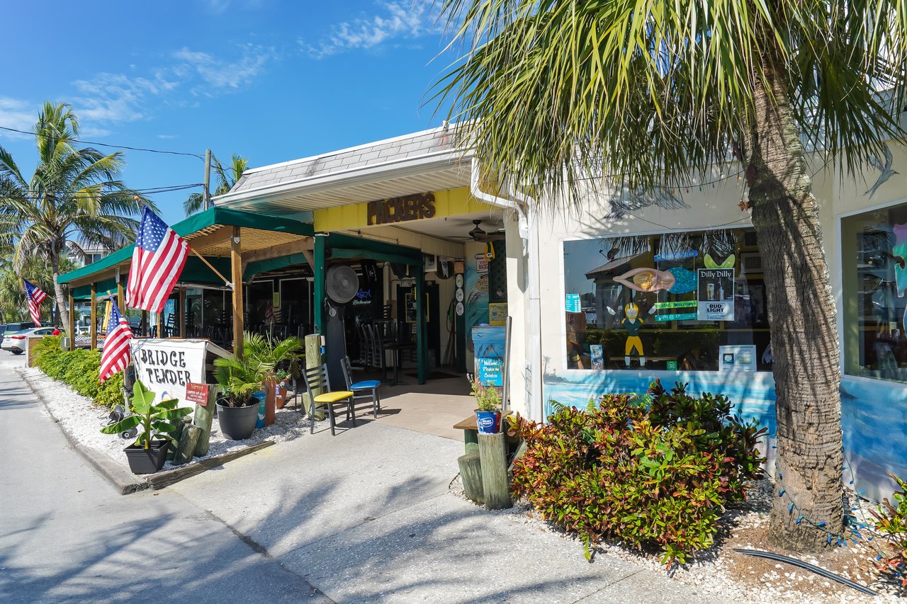 2206 Avenue A, Bradenton Beach, Florida