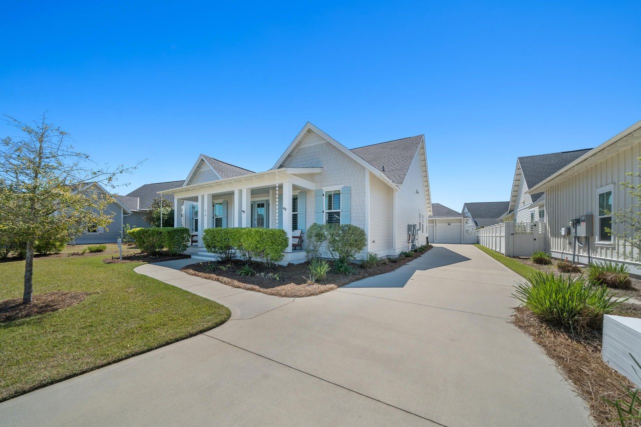 Must-Have Smart Home Features for Watersound, FL Homeowners